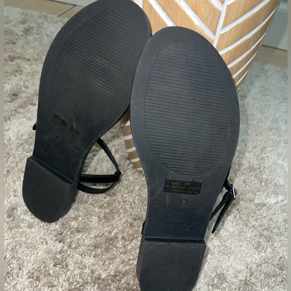 Black Sandals - Picture 5 of 6